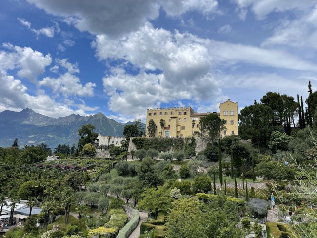 Italien